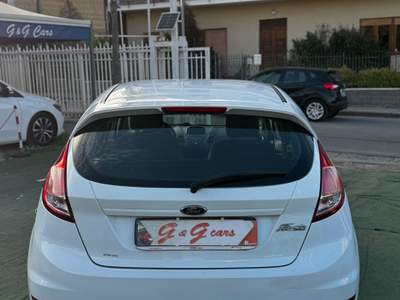 Ford Fiesta 5 porte Business Bianco usata SOMMA VESUVIANA