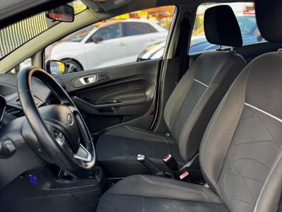 Ford Fiesta 5 porte Business Bianco usata SOMMA VESUVIANA