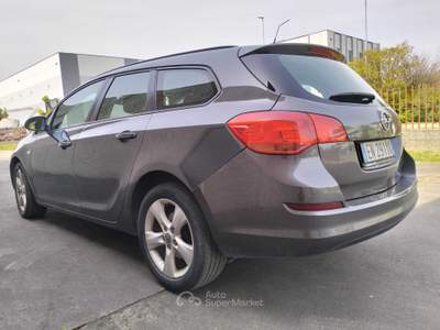 Opel Astra Il veicolo è immatricolato come autocarro (N1) Grigio usata FIDENZA