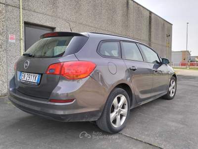 Opel Astra Il veicolo è immatricolato come autocarro (N1) Grigio usata FIDENZA