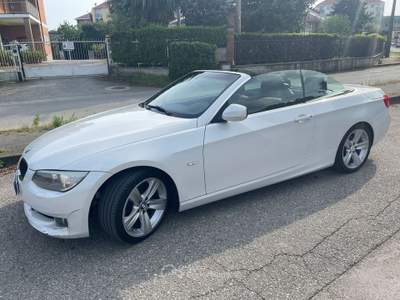 BMW Serie 3 320d BMW 3 series 320 d BluePerformance Attiva #10545 Bianco usata Moncalieri