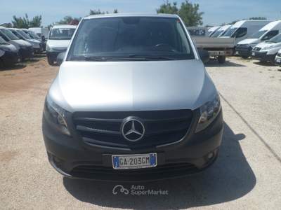 Mercedes-Benz Vito furgone maxi attrezzato Grigio usata San Michele Salentino
