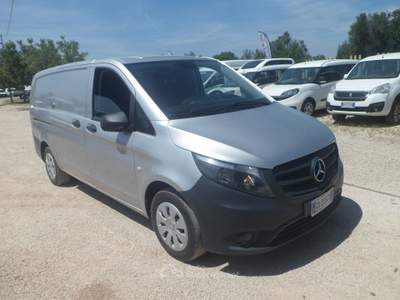 Mercedes-Benz Vito furgone maxi attrezzato Grigio usata San Michele Salentino