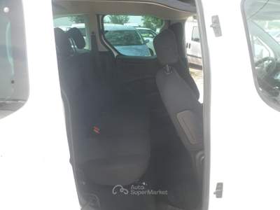 Peugeot Partner 4x4 5 posti autovettura Bianco usata San Michele Salentino
