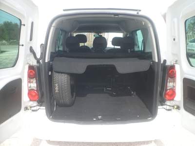 Peugeot Partner 4x4 5 posti autovettura Bianco usata San Michele Salentino
