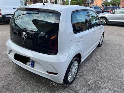 Volkswagen up! 1.0 5p. EVO move up! BlueMotion Technology Bianco usata Castiglione delle Stiviere