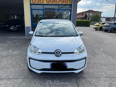 Volkswagen up! 1.0 5p. EVO move up! BlueMotion Technology Bianco usata Castiglione delle Stiviere