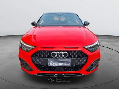 Audi A1 A1 II 2019 Citycarver Citycarver 25 1.0 tfsi Admired 95cv Rosso usata Volla