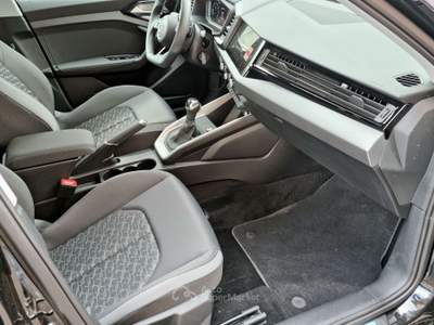 Audi A1 A1 Sportback 30 1.0 tfsi S Line Edition 110cv s-tronic Nero usata Volla
