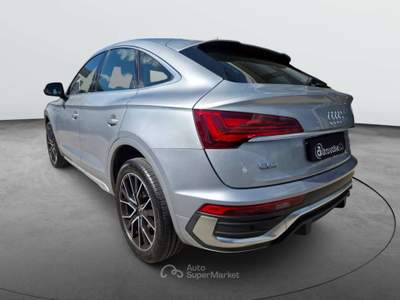 Audi Q5 Q5 Sportback 40 2.0 tdi mhev 12V S line quattro s-tronic Argento usata Volla