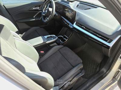 BMW X1 X1 X1 U11 sdrive18d MSport auto Argento usata Volla