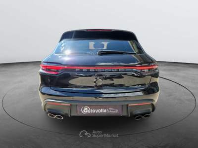 Porsche Macan Macan I 2022 2.0 T 265cv pdk Nero usata Volla