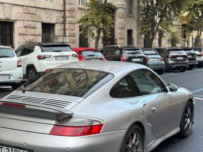 Porsche 911 996 turbo Argento usata Roma