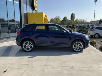 Audi Q2 30 TDI S tronic Business Advanced Blu/Azzurro usata Pieve di Cento