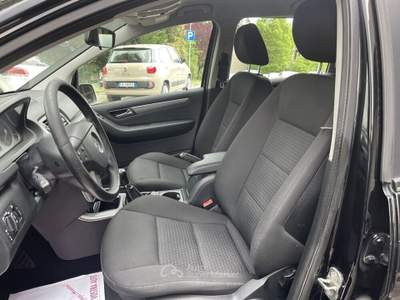 Mercedes-Benz Classe B B 180 NGT BlueEFFICIENCY Chrome NEO PATENTATI Nero usata Perugia