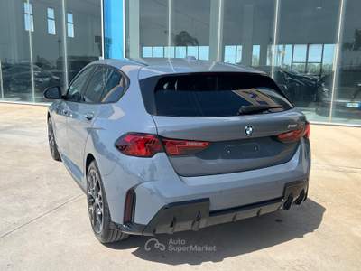BMW Serie 1 118d 118d MSport Possibilità noleggio no scoring Blu/Azzurro usata Gela
