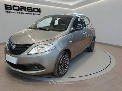 Lancia Ypsilon  - ypsilon 1.0 firefly 5 porte s&s hybrid go Grigio usata Treviso