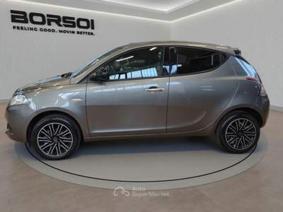 Lancia Ypsilon  - ypsilon 1.0 firefly 5 porte s&s hybrid go Grigio usata Treviso