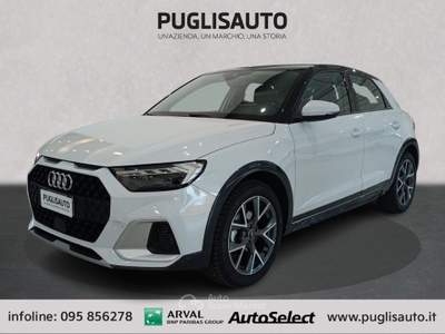Audi A1 citycarver 30 TFSI Admired Bianco usata BELPASSO