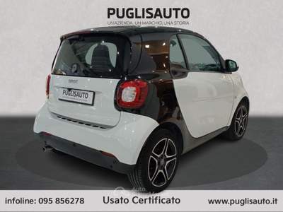Smart ForTwo 70 1.0 Passion Bianco usata BELPASSO