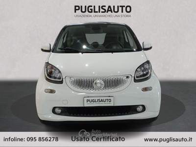Smart ForTwo 70 1.0 Passion Bianco usata BELPASSO