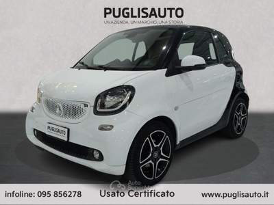 Smart ForTwo 70 1.0 Passion Bianco usata BELPASSO