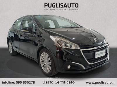 Peugeot 208 1° serie BlueHDi 75 5 porte Active Nero usata BELPASSO