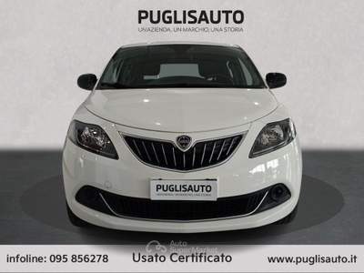 Lancia Ypsilon 1.0 FireFly 5 porte S&S Hybrid Silver Bianco usata BELPASSO