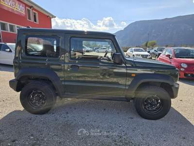 Suzuki Jimny 1.5 5MT PRO (N1) Verde usata Lavis