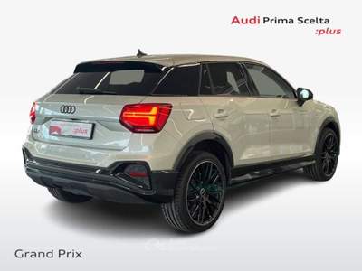 Audi Q2 MY 21         TDI2,0  L4110    DSG MY 25 Argento usata Castenaso