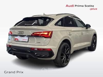 Audi Q5 SB MY 21  SPB   QTDI2,0  L4150    A7 MY 25 usata Castenaso