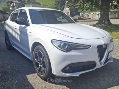 Alfa Romeo Stelvio 2.2 Turbodiesel 210 CV AT8 Q4 Veloce Bianco usata Varallo