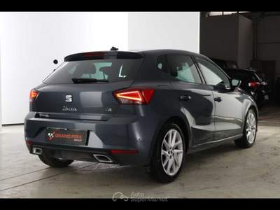 Seat Ibiza 1.0 MPI 5 porte FR Grigio usata Castenaso