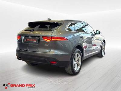 Jaguar F-Pace 2.0 D 180 CV AWD aut. Prestige Grigio usata Castenaso