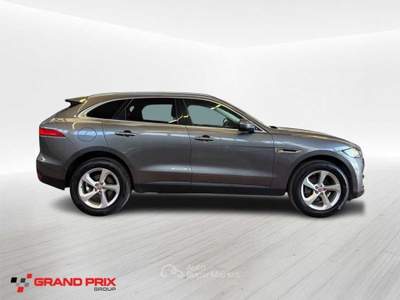 Jaguar F-Pace 2.0 D 180 CV AWD aut. Prestige Grigio usata Castenaso