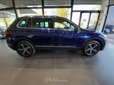 Volkswagen Tiguan 2.0 TSI 180 CV DSG 4MOTION Executive BMT Blu/Azzurro usata Castenaso