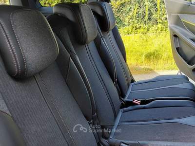 Peugeot 5008 unico proprietario, tenuta in capannone, non fumatori Bianco usata Carpi