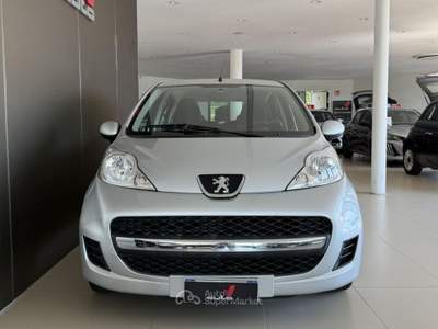 Peugeot 107 1.0 68CV 5p. Allure Argento usata Preganziol