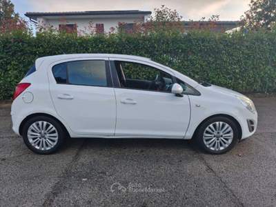 Opel Corsa G.P.L. Tech ( TAGLIANDATA ) Bianco usata Vicenza