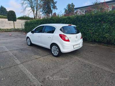 Opel Corsa G.P.L. Tech ( TAGLIANDATA ) Bianco usata Vicenza