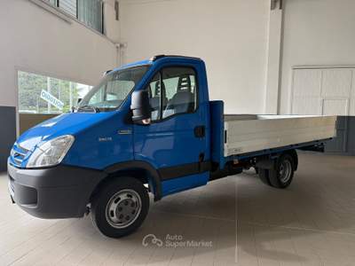Iveco Daily Iveco Daily 35C15 3.0 Hpi PL-RG Blu/Azzurro usata Occhiobello