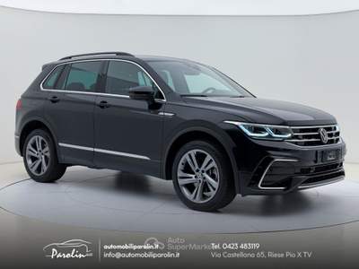 Volkswagen Tiguan 2.0 tdi R-Line 4Motion 200 CV DSG Lilla usata Riese Pio X