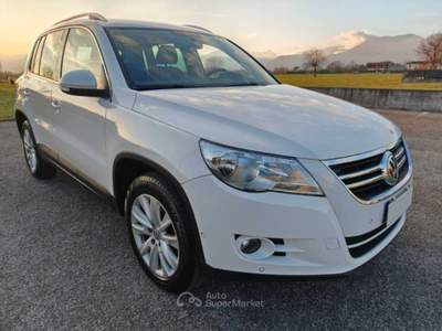 Volkswagen Tiguan 4X4 G.P.L ( TAGLIANDATO ) Bianco usata Vicenza