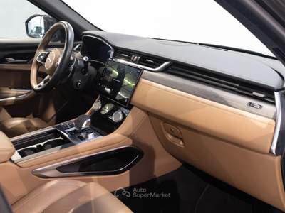 Jaguar F-Pace AWD aut. SE TETTO Nero usata Brescia