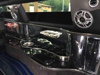 Chrysler 300 C 300C C300 LIMOUSINE Bianco usata Massarosa