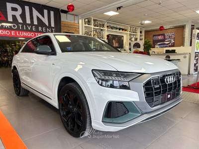 Audi Q8 286 CV quattro tiptronic Sport Bianco usata Massarosa