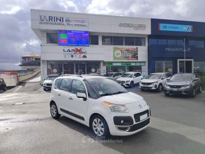 Citroen C3 Picasso C3 Picasso 1.6 HDi 90 Business Combi Bianco usata Massarosa