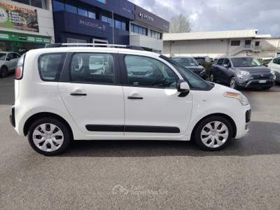 Citroen C3 Picasso C3 Picasso 1.6 HDi 90 Business Combi Bianco usata Massarosa