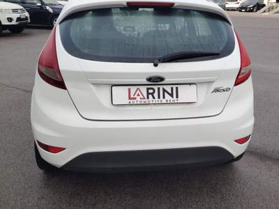Ford Fiesta 5 porte Titanium Bz.- GPL Bianco usata Massarosa