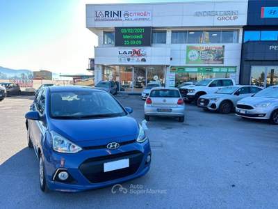 Hyundai i10 Login - NEOPATENTATI Blu/Azzurro usata Massarosa